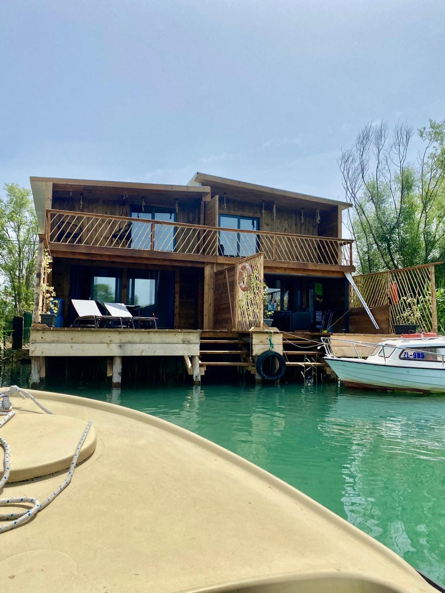 Meris Ulcinj Exterior photo